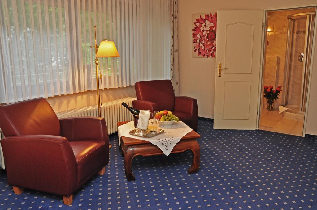 Hotel Garni Kristinenhof Bad Zwischenahn Oda fotoğraf